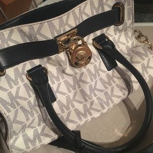 Michael Kors purse